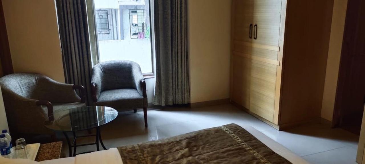 Hotel Deccan Royaale, Shivajinagar Πούνε Εξωτερικό φωτογραφία