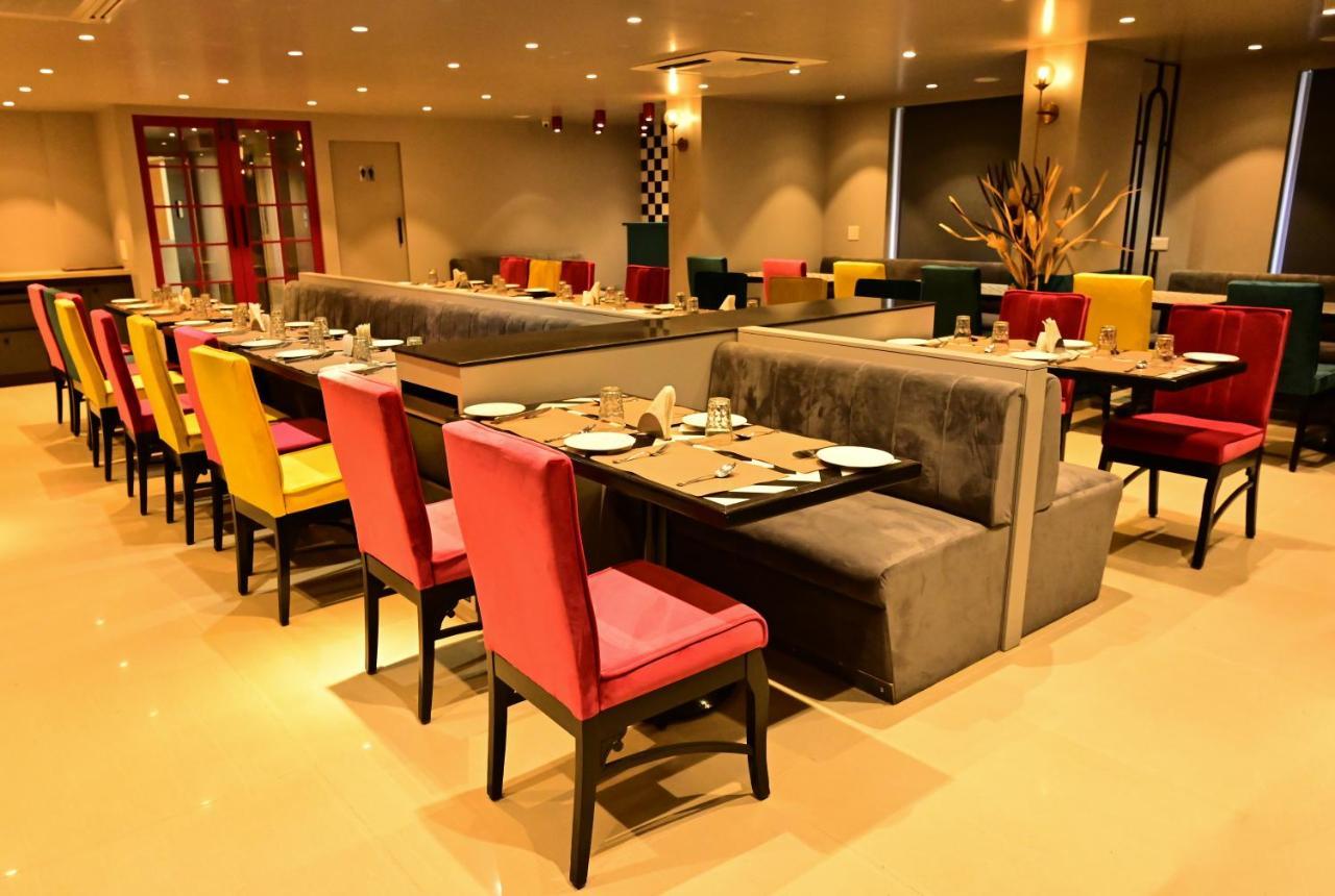 Hotel Deccan Royaale, Shivajinagar Πούνε Εξωτερικό φωτογραφία