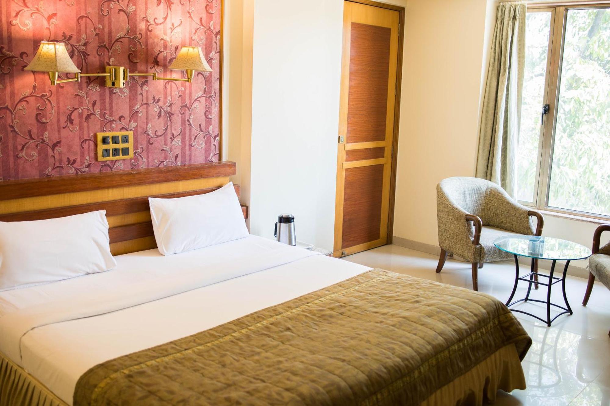 Hotel Deccan Royaale, Shivajinagar Πούνε Εξωτερικό φωτογραφία