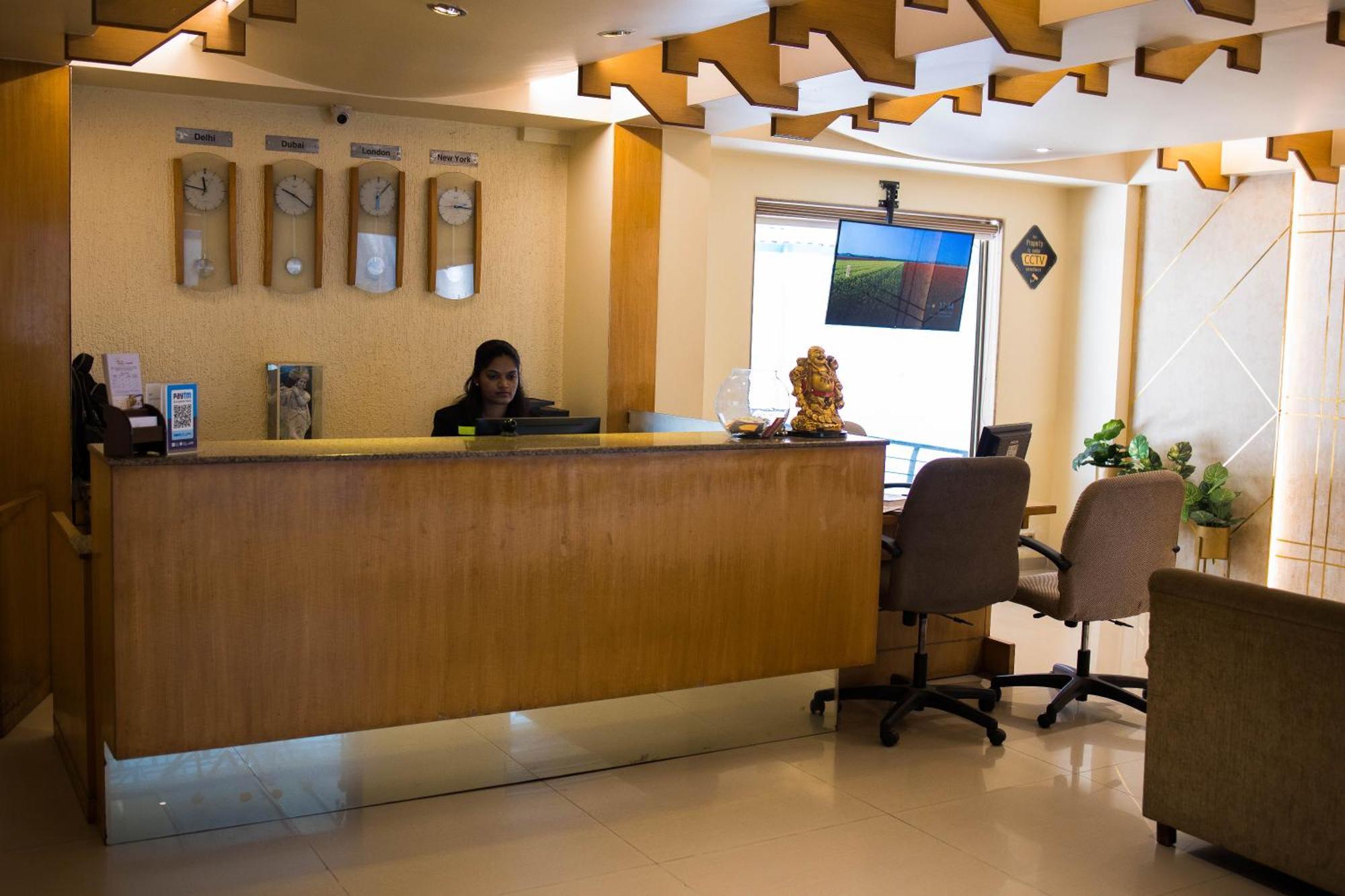 Hotel Deccan Royaale, Shivajinagar Πούνε Εξωτερικό φωτογραφία