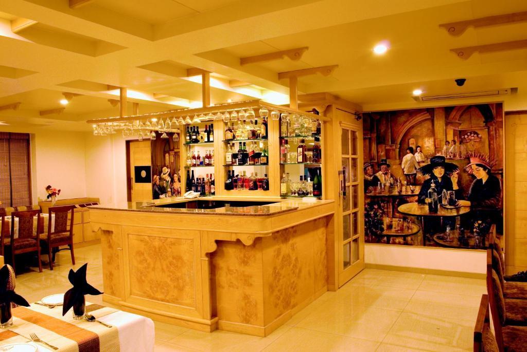 Hotel Deccan Royaale, Shivajinagar Πούνε Εξωτερικό φωτογραφία